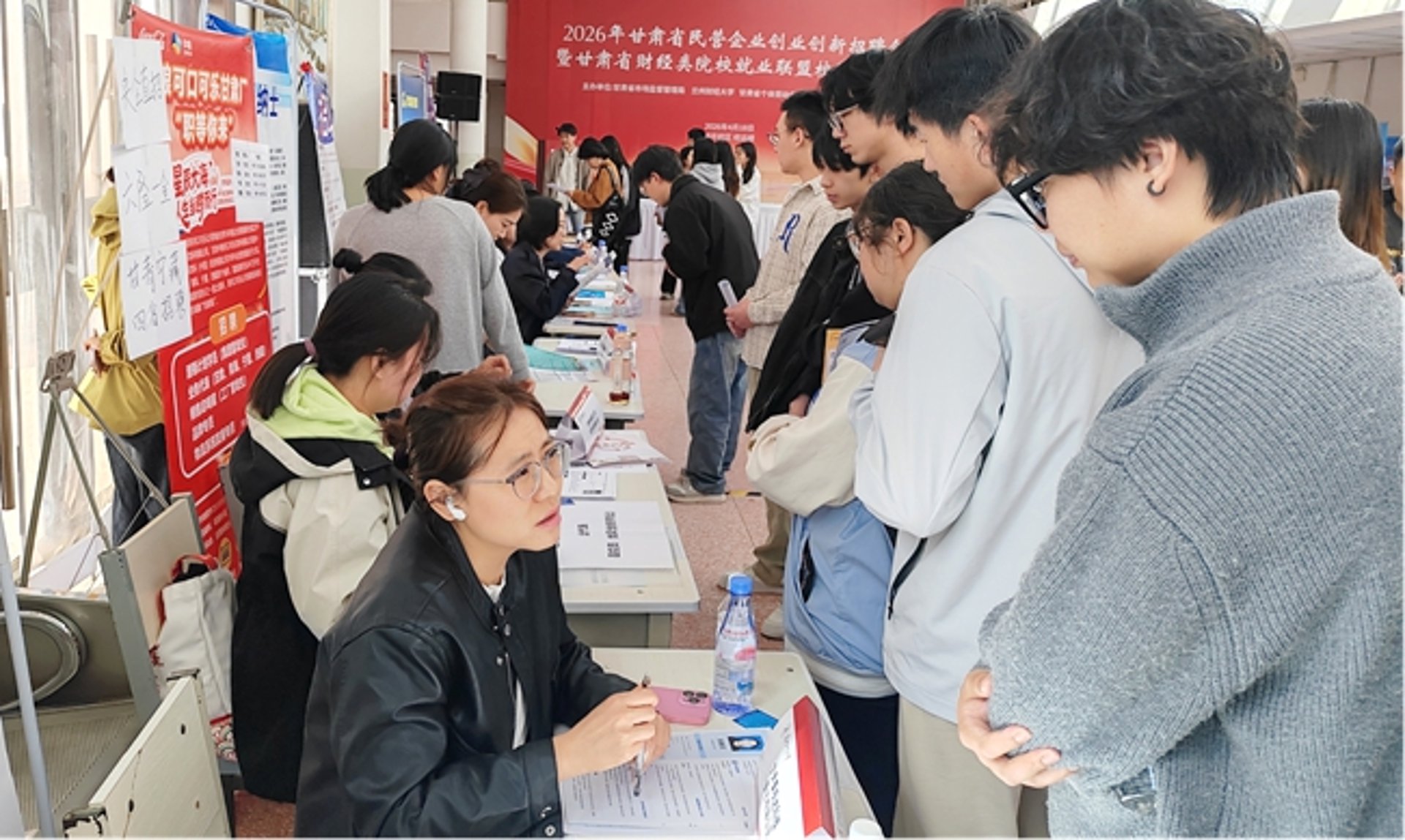 税务代理：轻松应对复杂税法，企业成长的好帮手
